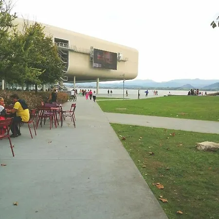 Rio Agueera De Guriezo, Cerca De Castro Urdiales Y Bilbao * Adino